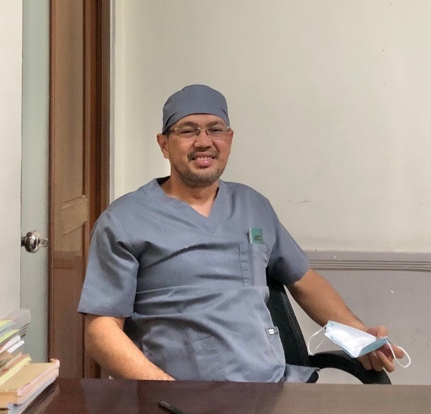 DRG. SARTOYO - Bali Dental Assistance